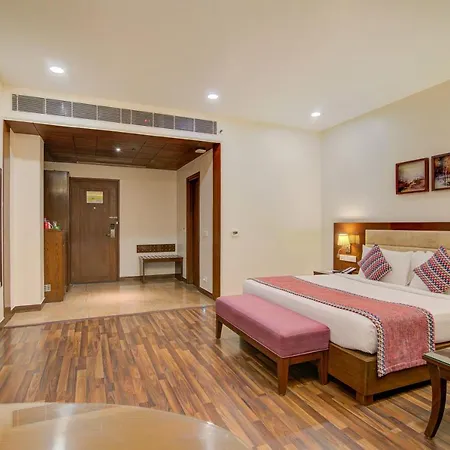 Hotel Home In By Amrik Sukhdev Sonipat Exterior photo
