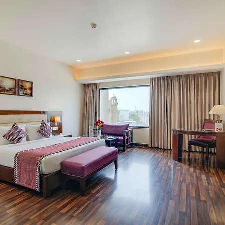 Hotel Home In By Amrik Sukhdev Sonipat Exterior photo