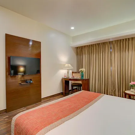 Hotel Home In By Amrik Sukhdev Sonipat Exterior photo