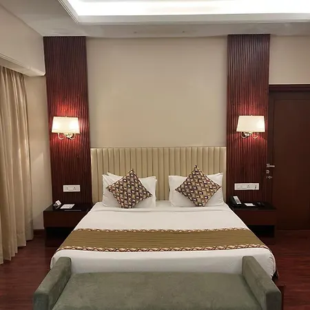 Hotel Home In By Amrik Sukhdev Sonipat Exterior photo
