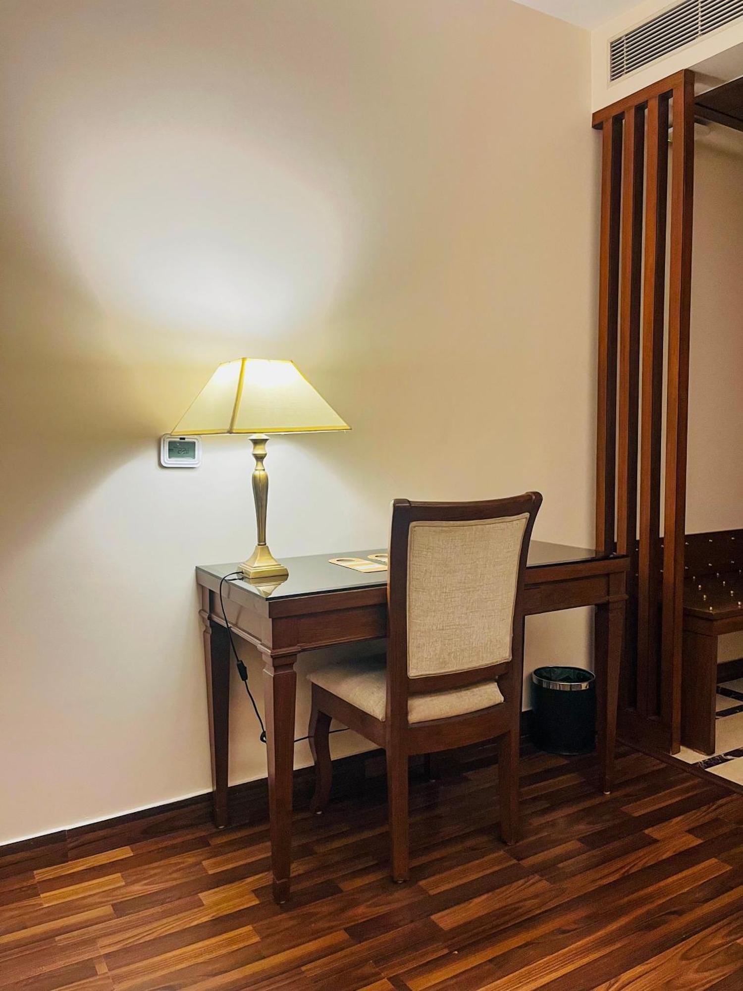 In By Amrik Sukhdev Hotel Sonipat